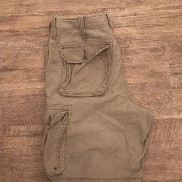 Eddie Bauer military green cargo shorts w36 - Picture 2 of 3
